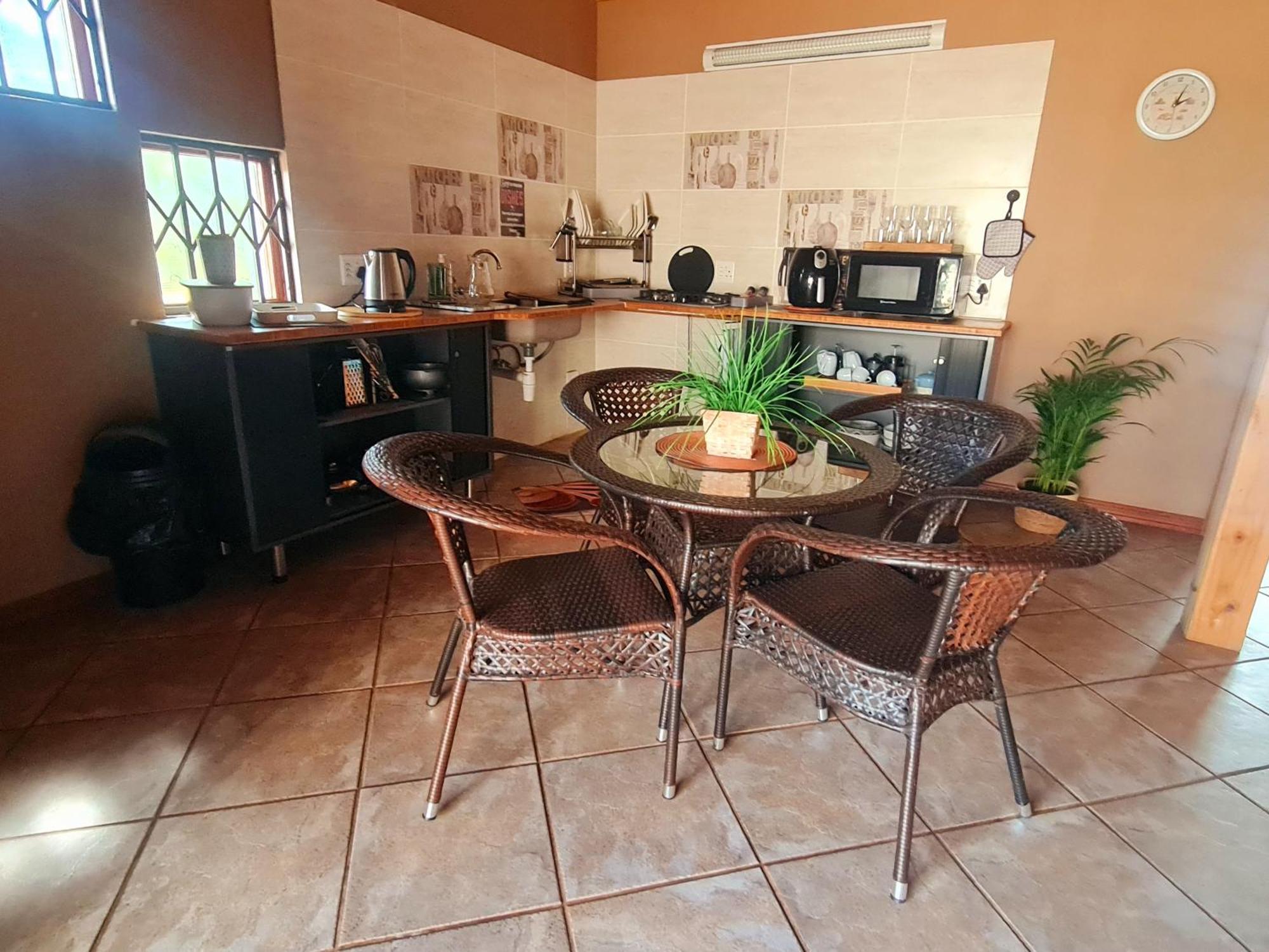 Rocky Aloe Escape Villa Крюгерсдорп Екстериор снимка